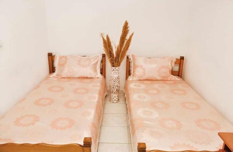 באר Guest House Lukac מראה חיצוני תמונה