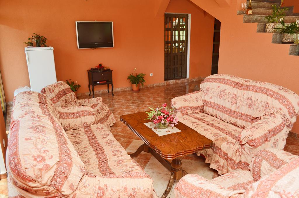 באר Guest House Lukac מראה חיצוני תמונה
