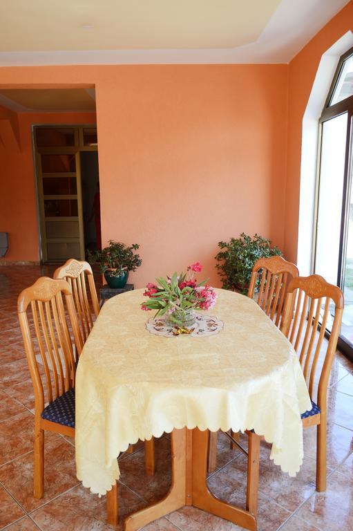 באר Guest House Lukac מראה חיצוני תמונה